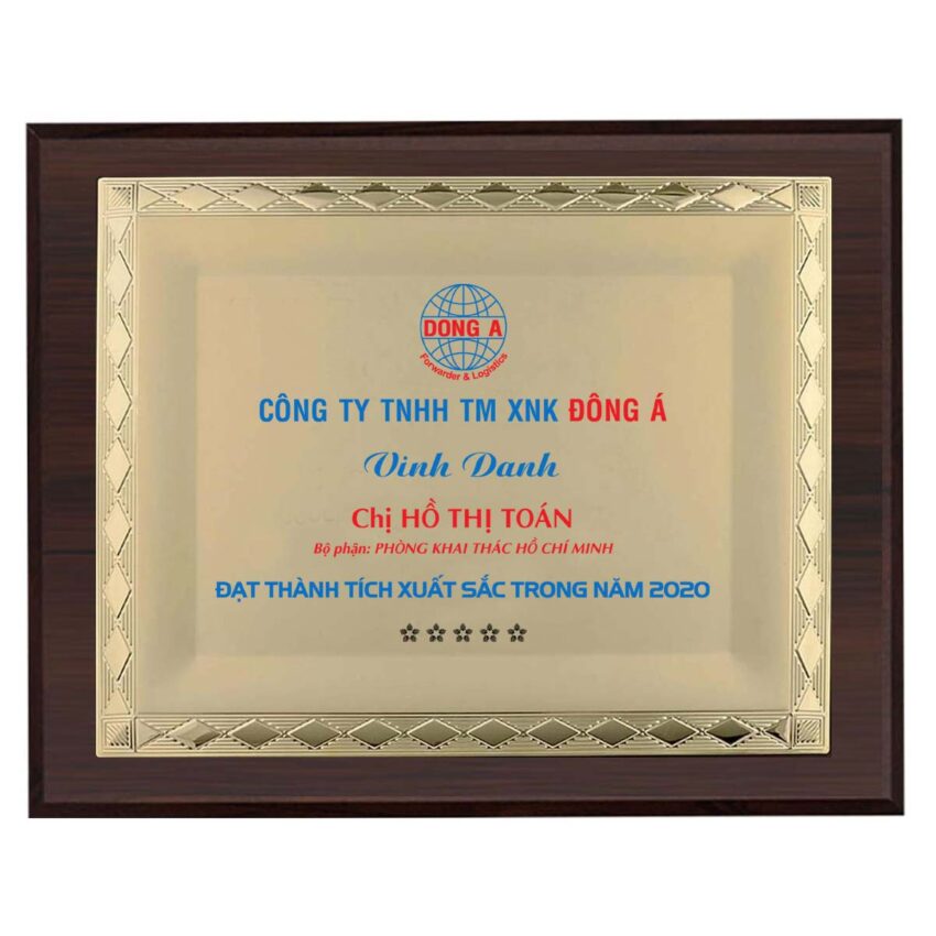 Bảng vinh danh vàng cao cấp