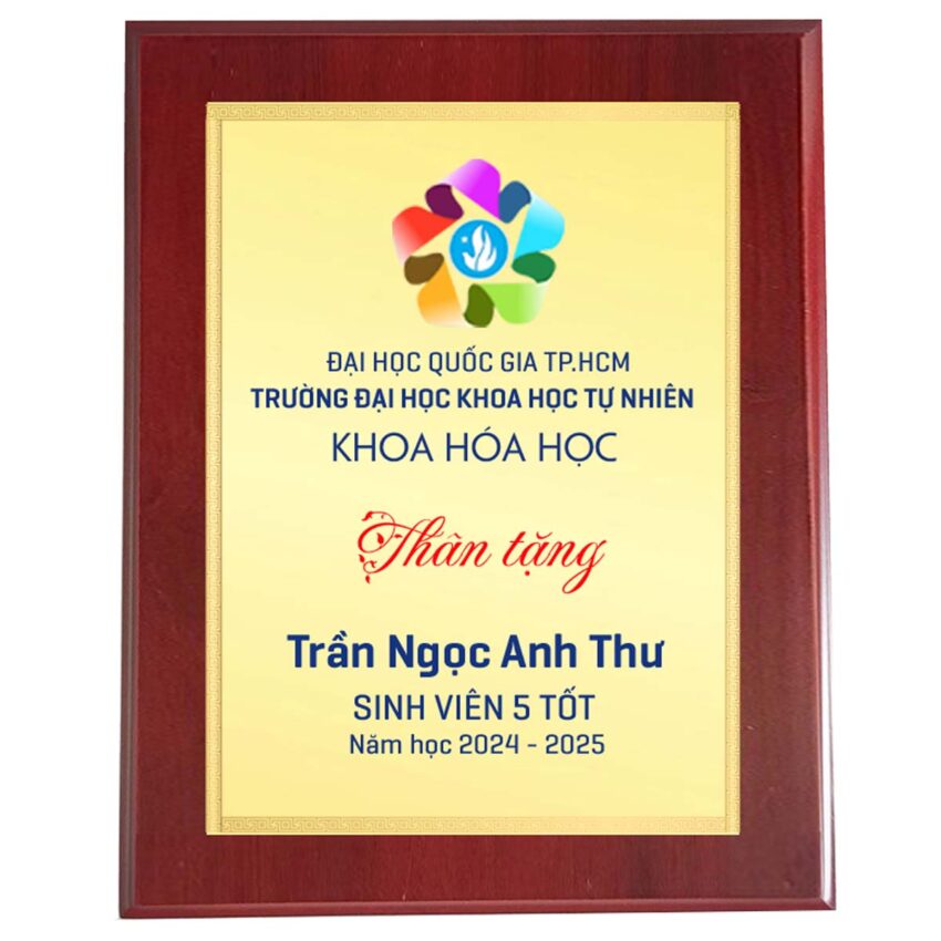 Bảng vinh khen thưởng danh sinh viên 5 tốt