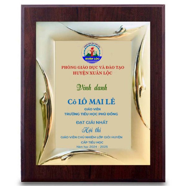 Bảng vinh danh hội thi ở trường học
